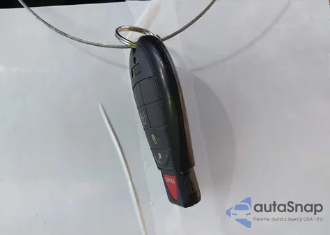 2011 Jeep Grand Cherokee Limited z USA, uszkodzony, nr VIN 1J4RR5GT8BC619418